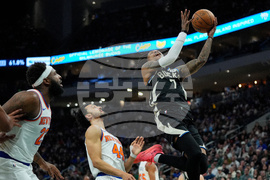 Knicks Bucks Basketball