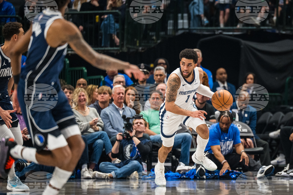 Grizzlies Mavericks Basketball