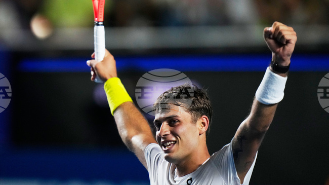 Фабио Коболи и Франсис Тиафо ще спорят за титлата на турнира по тенис в Акапулко