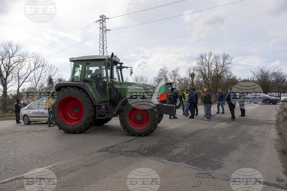 Село Йовково - зърнопроизводители - протест - Снимка: Александра Антонова