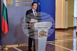 Министерски съвет - брифинг - Крум Зарков