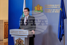 Министерски съвет - брифинг - Крум Зарков