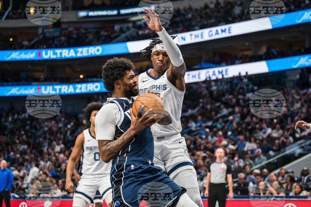 Grizzlies Mavericks Basketball