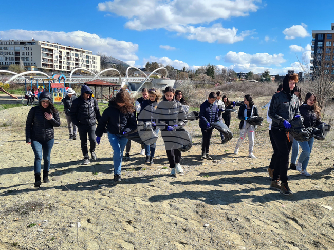 Кърджали - акция по почистване