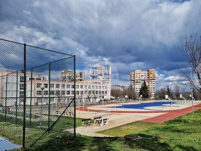 Бургас - ОУ „Елин Пелин" - сигнал за бомба