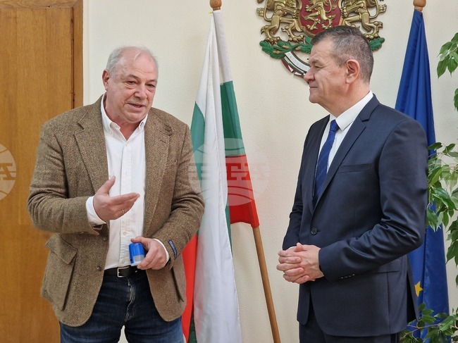 Областният управител на Разград апелира членовете на РИК да търсят решения в диалог и с желание за постигане на консенсус