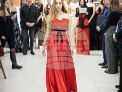 Академията за мода почете паметта на дизайнера Валентино, снимка – Академия за мода / Петър Станев