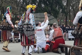 Ямбол - Международен маскараден фестивал „Кукерландия 2026” - дефиле на маскарадните групи