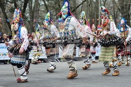 Ямбол - Международен маскараден фестивал „Кукерландия 2026” - дефиле на маскарадните групи