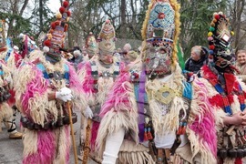 Ямбол - Международен маскараден фестивал „Кукерландия 2026” - дефиле на маскарадните групи