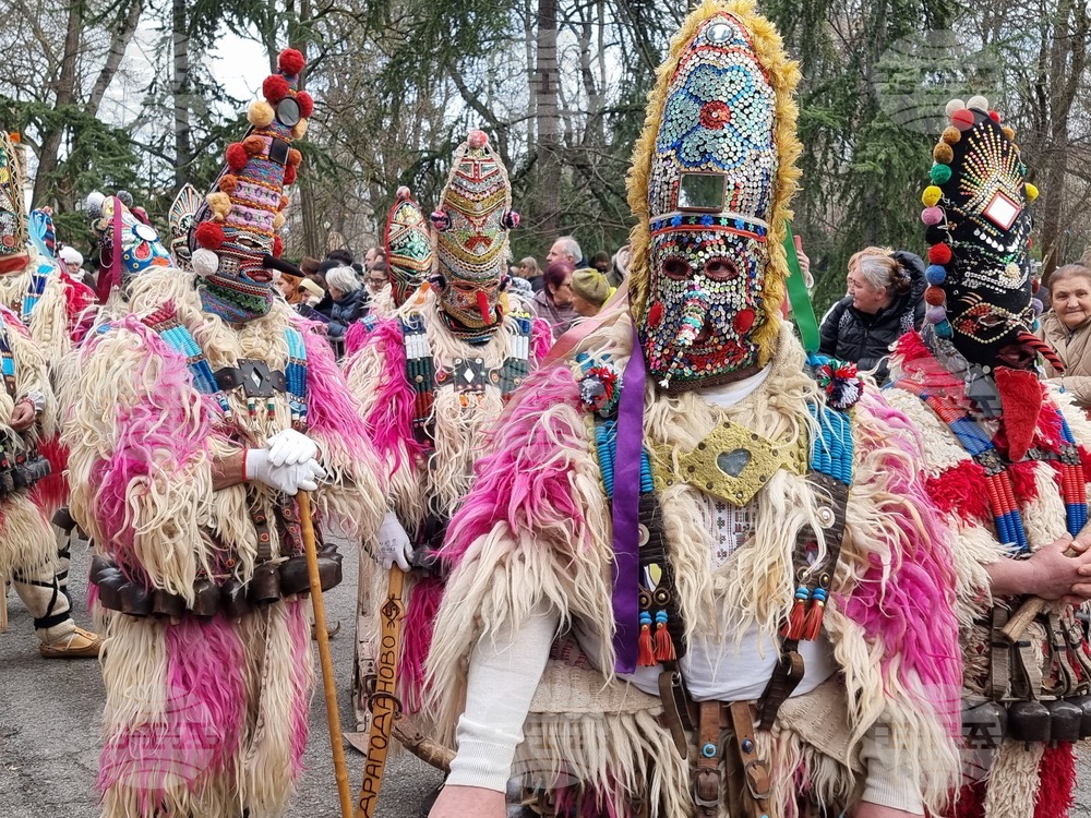 Ямбол - Международен маскараден фестивал „Кукерландия 2026” - дефиле на маскарадните групи