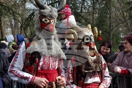 Ямбол - Международен маскараден фестивал „Кукерландия 2026” - дефиле на маскарадните групи