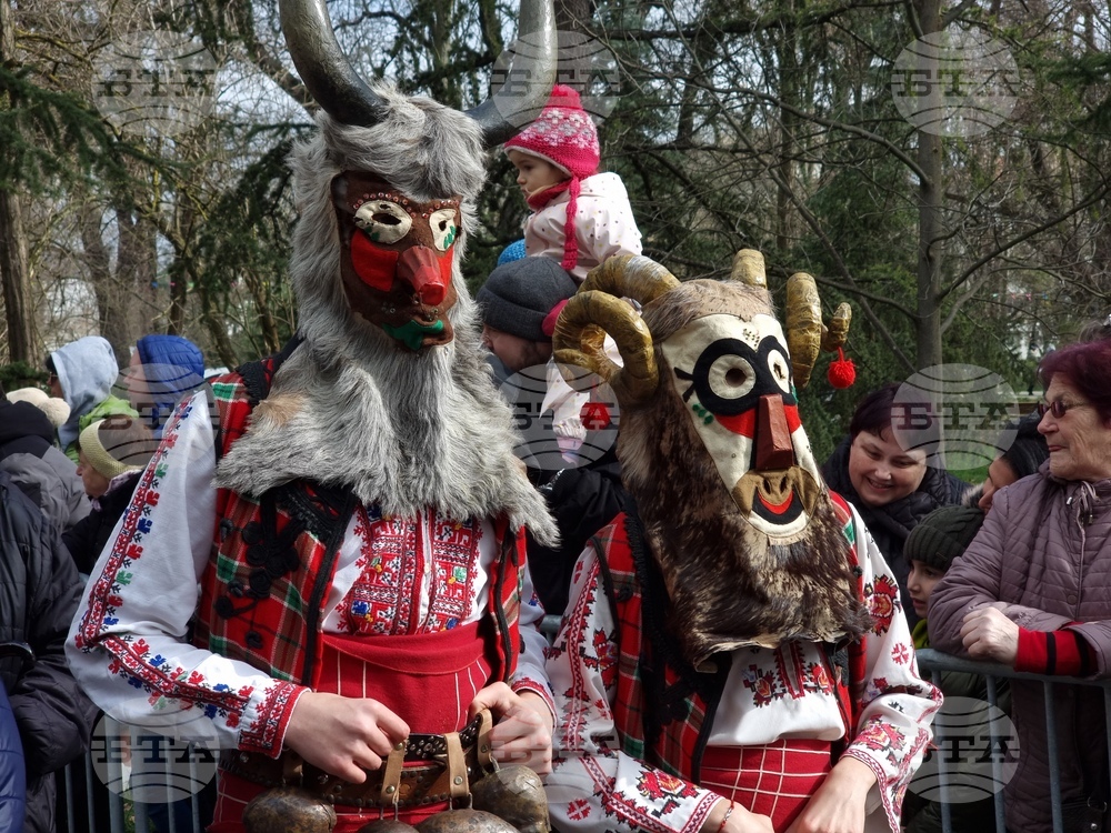 Ямбол - Международен маскараден фестивал „Кукерландия 2026” - дефиле на маскарадните групи