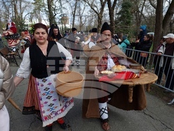 Ямбол - Международен маскараден фестивал „Кукерландия 2026” - дефиле на маскарадните групи