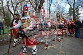 Ямбол - Международен маскараден фестивал „Кукерландия 2026” - дефиле на маскарадните групи