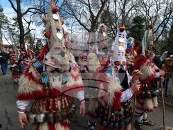 Ямбол - Международен маскараден фестивал „Кукерландия 2026” - дефиле на маскарадните групи