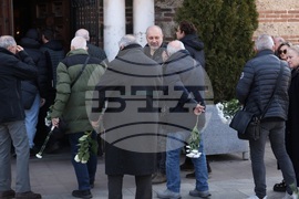 Храм „Свети Седмочисленици“ - Асен Шопов - поклонение