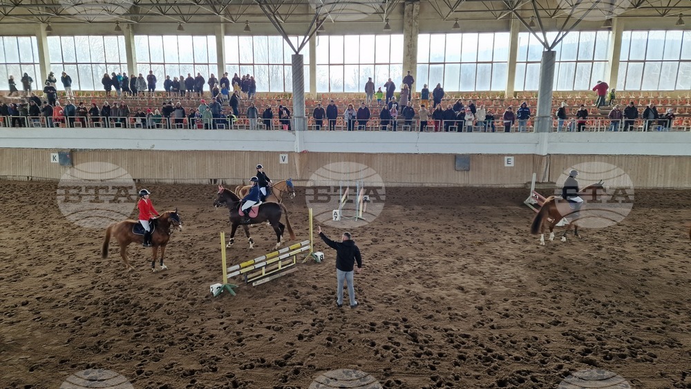 Шумен - конни състезания - Тодоровден