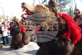 Ямбол - Международен маскараден фестивал „Кукерландия 2026” - дефиле на маскарадните групи