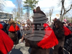 Ямбол - Международен маскараден фестивал „Кукерландия 2026” - дефиле на маскарадните групи