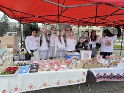 Плевен - благотворителен базар - мартеници