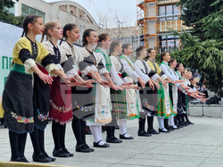 Стара Загора - „Пробуждане с хоро" - инициатива