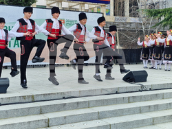 Стара Загора - „Пробуждане с хоро" - инициатива