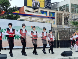 Стара Загора - „Пробуждане с хоро" - инициатива