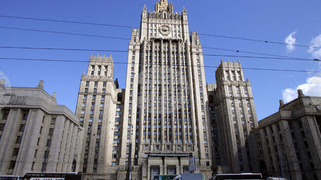 Русия евакуира жените и децата на свои дипломатически служители от посолството в Иран