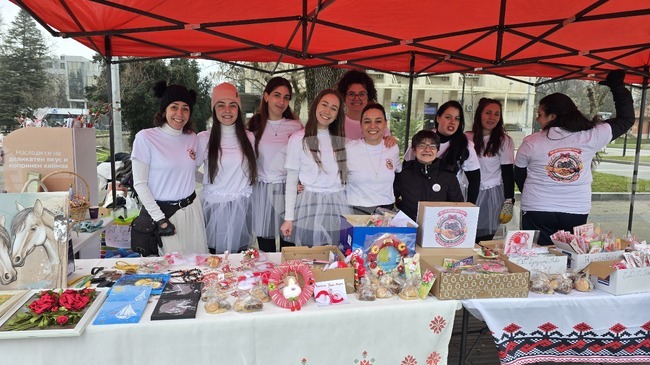 В Плевен жени мотористи организираха благотворителен базар