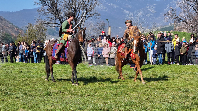 С общоградското празненство „Конете на българите“ Сливен отбеляза Тодоровден на крепоста "Туида"