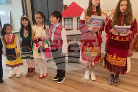 Турция - Истанбул - Баба Марта - ученици - празник