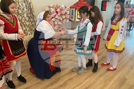 Турция - Истанбул - Баба Марта - ученици - празник