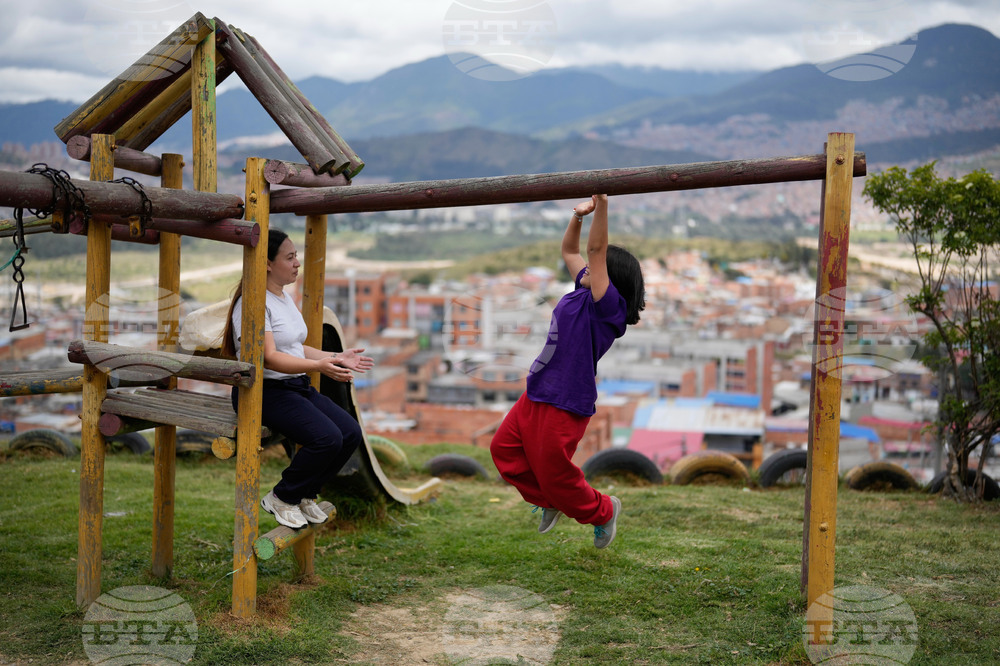 US-Immigration-Detaining-Children