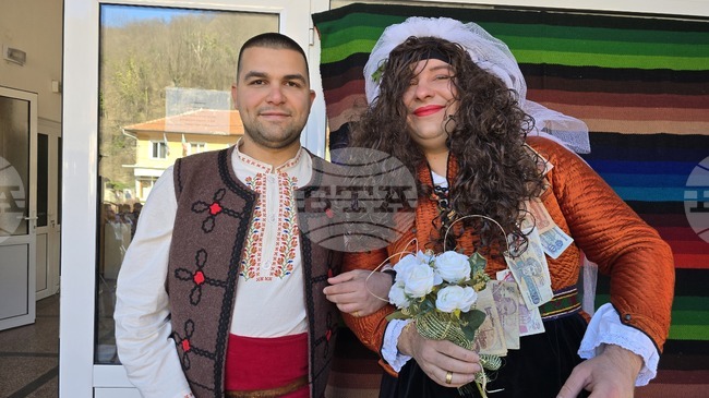 Обичая ялова сватба пресъздадоха самодейци в троянското село Чифлик