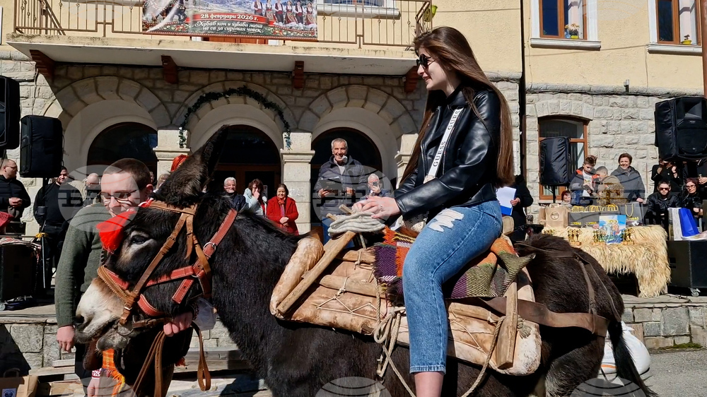 Село Момчиловци - Тодоровден