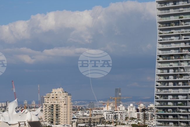 Втори човек беше ранен в Израел вследствие на ирански ракетен обстрел, съобщават спасителни екипи