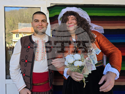 Село Чифлик - обичай "Ялова сватба" - възстановка