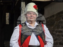 Село Чифлик - обичай "Ялова сватба" - възстановка