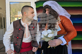 Село Чифлик - обичай "Ялова сватба" - възстановка