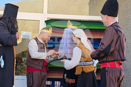 Село Чифлик - обичай "Ялова сватба" - възстановка