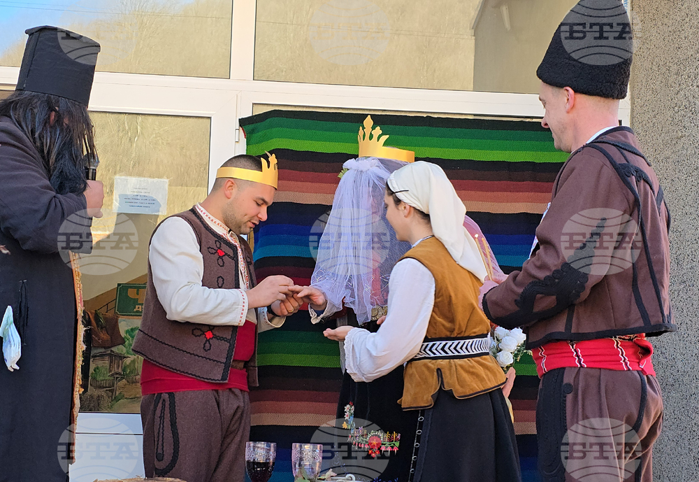 Село Чифлик - обичай "Ялова сватба" - възстановка