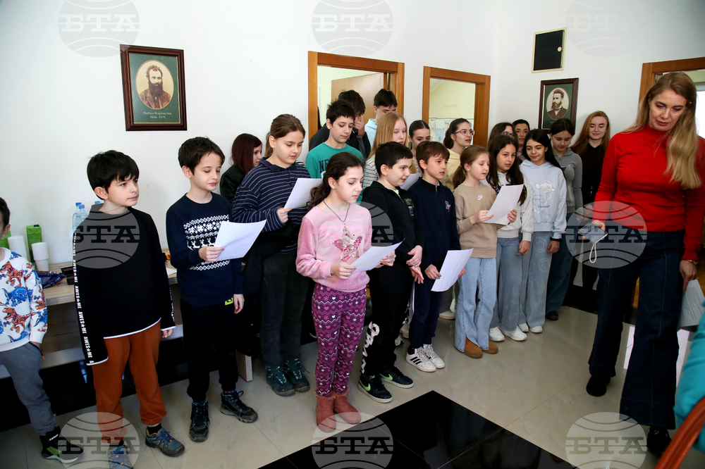 Сърбия - Белград - неделно училище „Любен Каравелов“ - работилница за мартеници