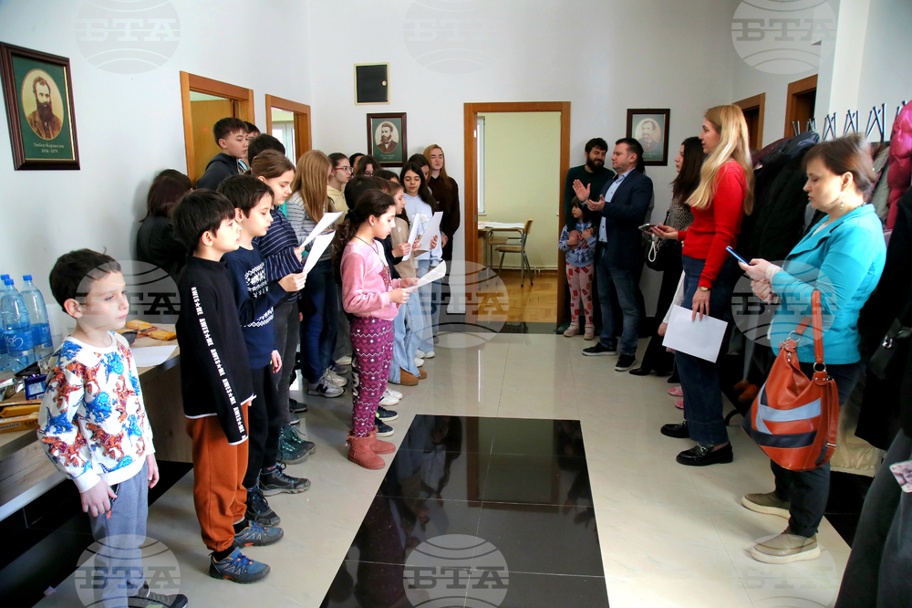 Сърбия - Белград - неделно училище „Любен Каравелов“ - работилница за мартеници