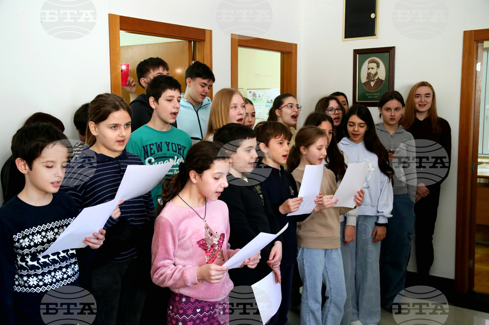 Сърбия - Белград - неделно училище „Любен Каравелов“ - работилница за мартеници