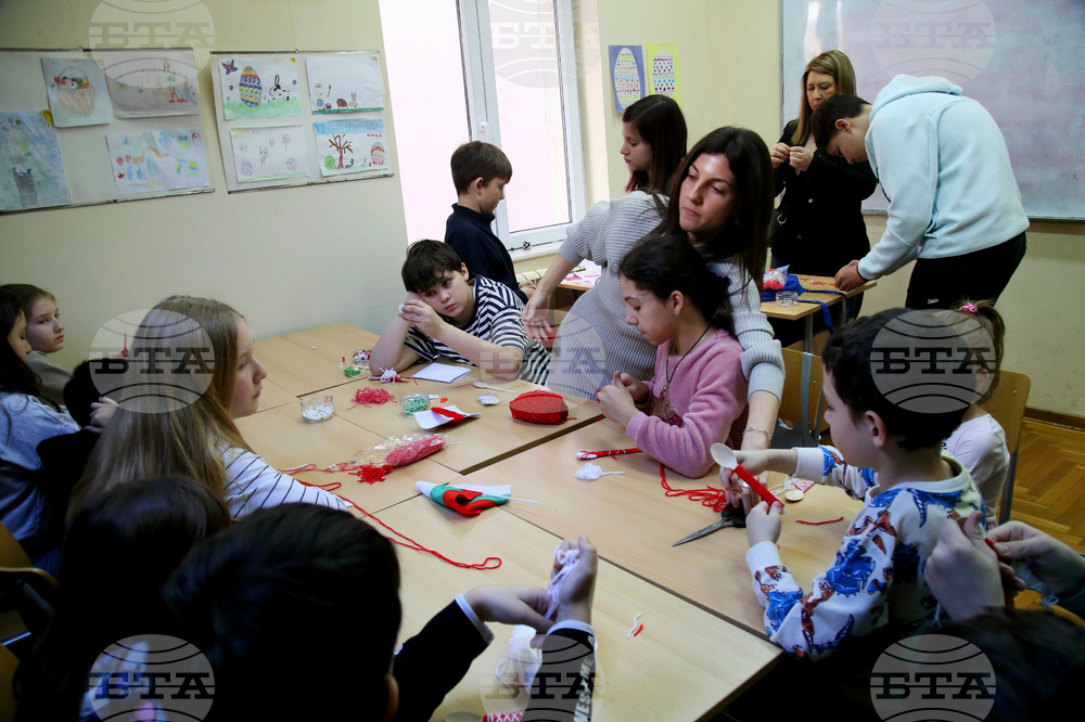 Сърбия - Белград - неделно училище „Любен Каравелов“ - работилница за мартеници