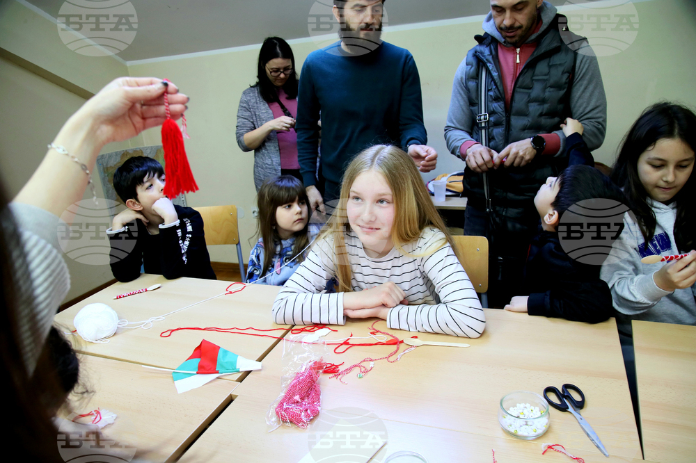 Сърбия - Белград - неделно училище „Любен Каравелов“ - работилница за мартеници