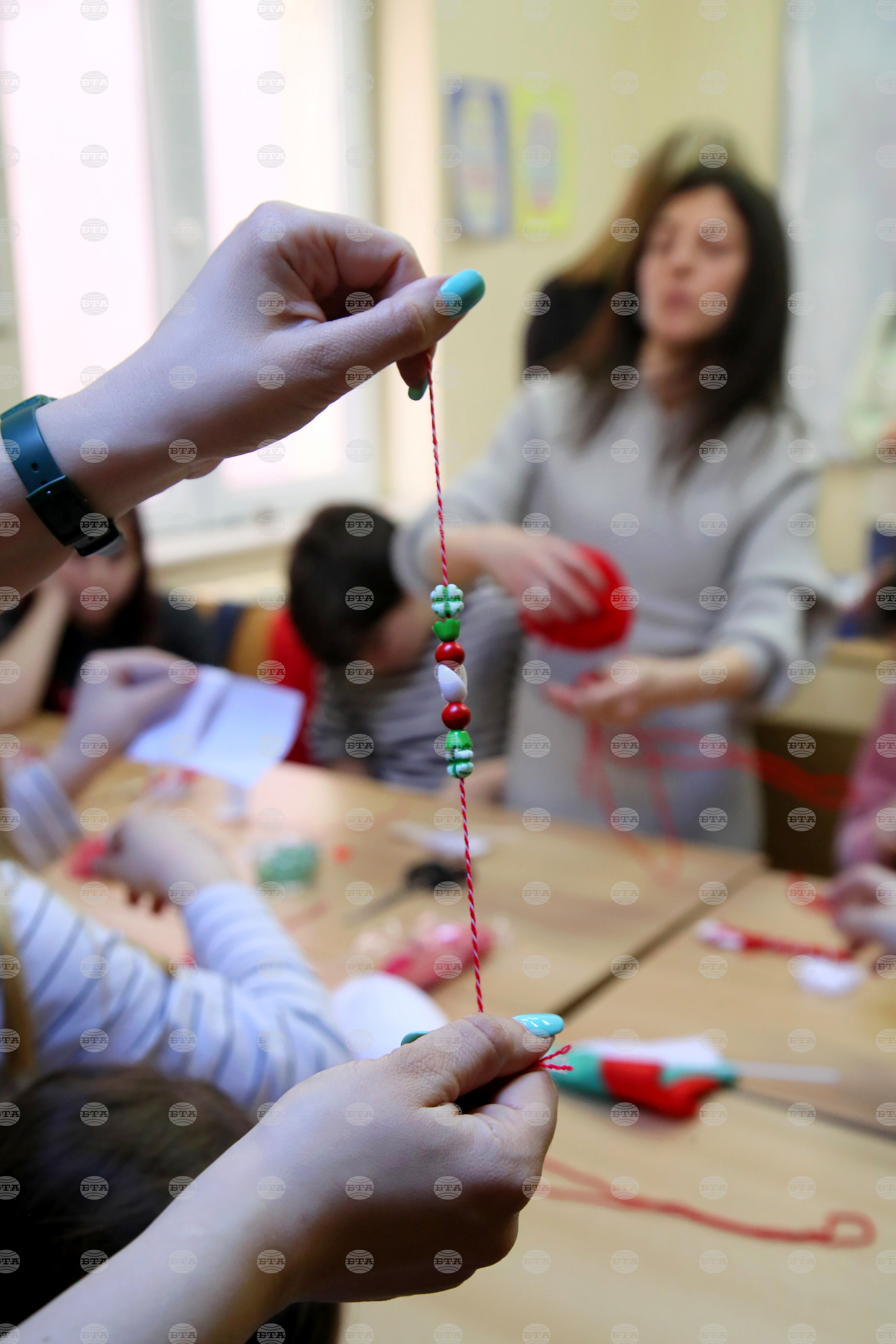 Сърбия - Белград - неделно училище „Любен Каравелов“ - работилница за мартеници