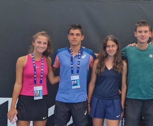 Радулов, Дженев и Денчева са част от отбора на ITF за Ролан Гарос и Уимбълдън, Янева е част от отбора за "Ролан Гарос"