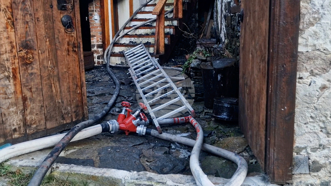 Мъж на 53 г. е пострадал при пожар в хоспис в София 